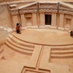 Build underground rick Swimming pool Temple house