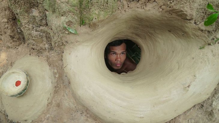 Build The 3In1 Underground House Tunnel Swimming Pool And Make Grape Red Wine