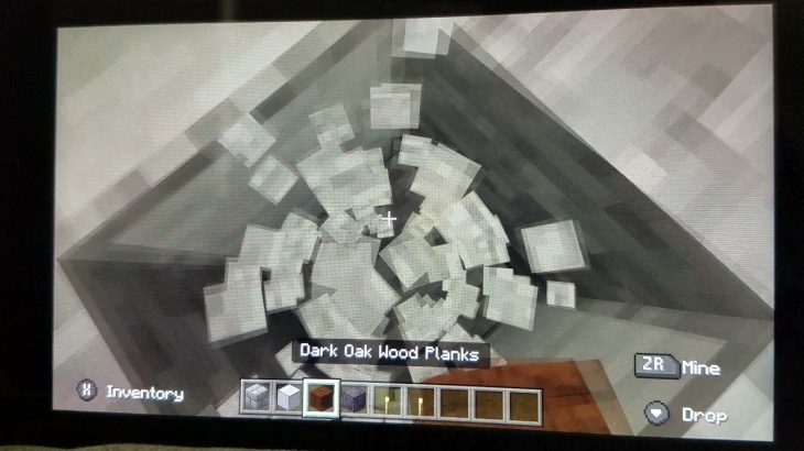 How to build a underground house in minecraft!