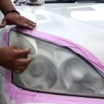 ライト磨きだよーん。パートX。。。。この車は外人がどこかへドナドナ