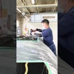 【鈑金塗装】プロの磨きの手つきと目つきがヤバカッコいい！#shorts