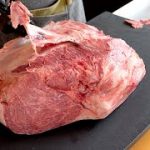 【肉磨きASMR】ノーカット無編集で肉の塊をツルツルに磨くだけの動画
