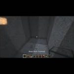 Building A Smallest UnderGround House In Minecraft !