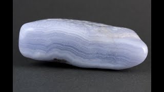 ブルーレースアゲート 原石 磨き 278g / Blue Lace Agate