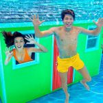 Living In A UNDERWATER HOUSE For 24 Hours!