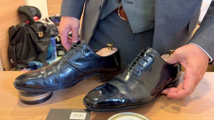 2回目の鏡面磨き(革靴)は、簡単に鏡面化できました。サフィールノワールミラーグロス靴磨き