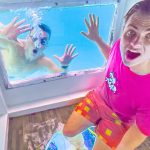 I Built a REAL UNDER WATER HOUSE!!