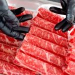 【肉磨きASMR】1年を振り返りながら、すき焼き肉を陳列するだけの動画