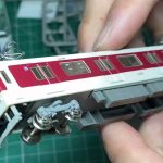 Nゲージ近鉄インバータ車2両編成を加工しています！
