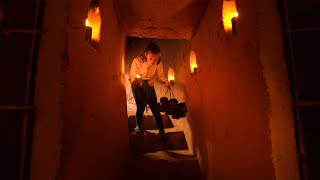 Building Underground Sitting Room with Swing Bed for my warm survival shelter Bushcraft earth hut