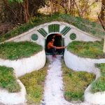 building survival underground hobbit house by builder skills