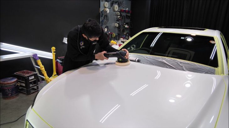 トヨタ クラウンRS 6AA-AZSH20 プレシャスホワイトパール磨き&ハイモースコートザ・ネオ（超撥水）施工 スピード関西