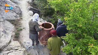 عروس خانه را به خانه عروس میبرد